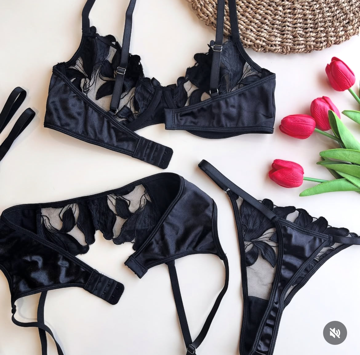 SET LIGUERO LIAT