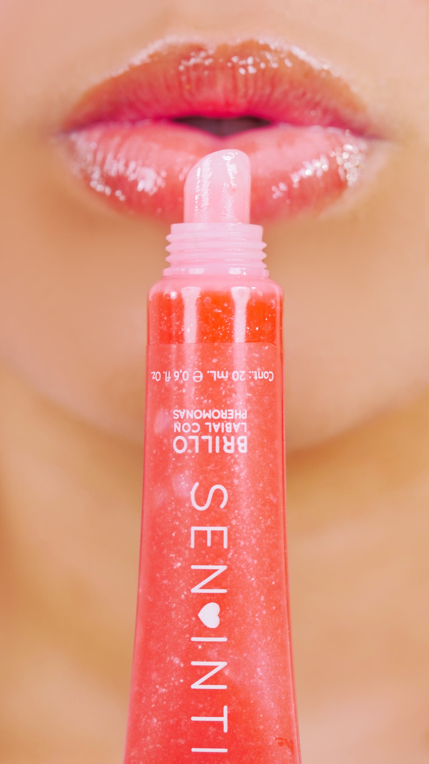 BRILLOS LABIAL CON PHEROMONAS