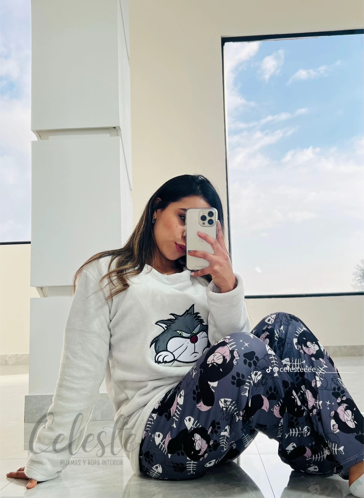 PIJAMA LUCIFER