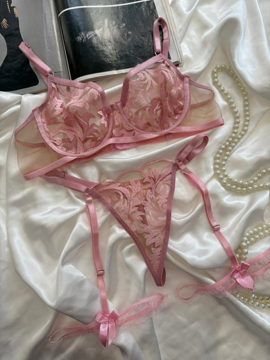 SET ISADORA