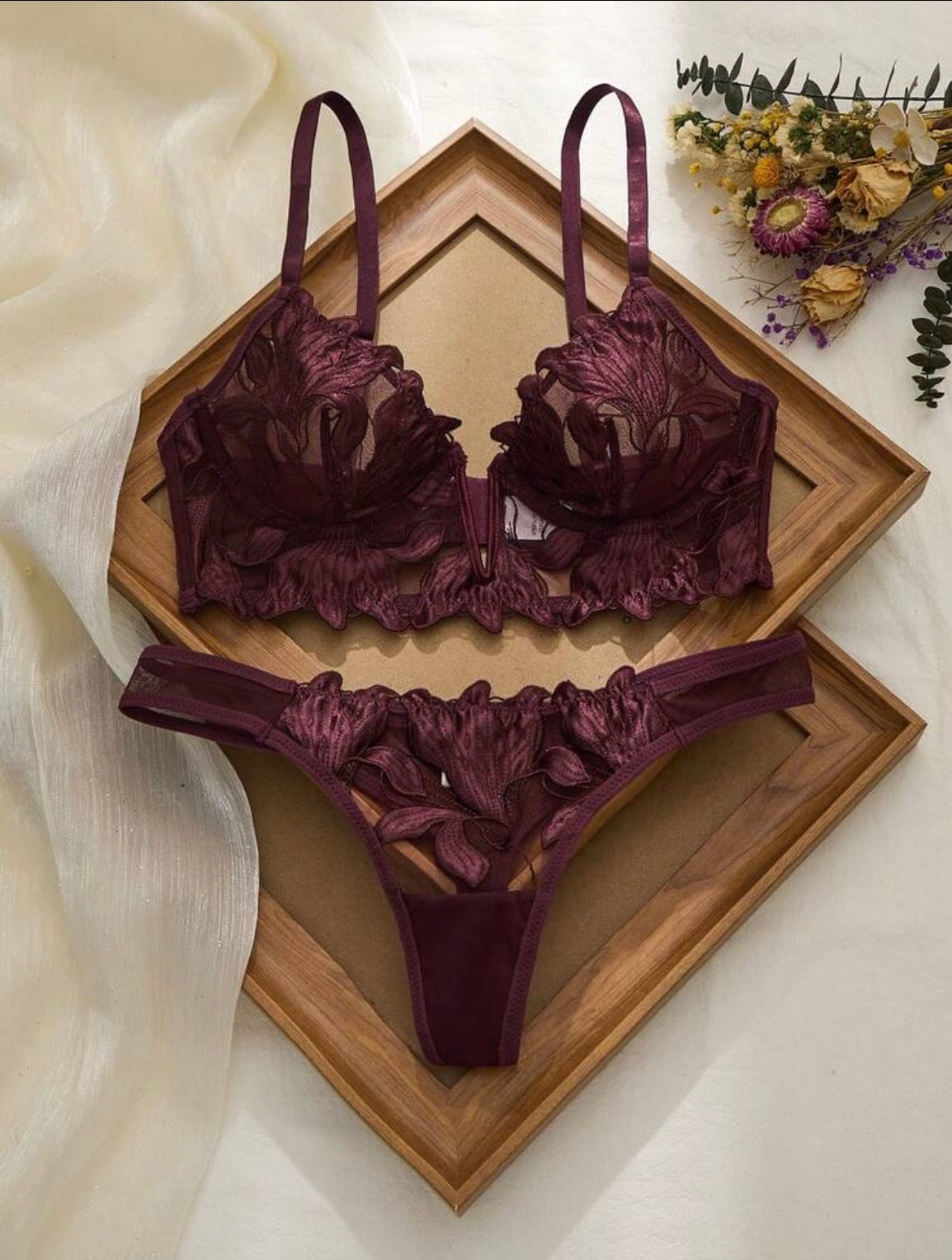 SET OLIVIA